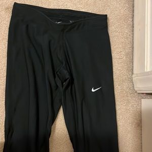 Black Nike leggings with mesh